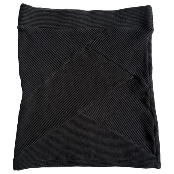 GUESS BLACK ASYMMETRICAL RIBBED FITTED PENCIL SKIRT SIZE SMALL - Picture 1 of 6